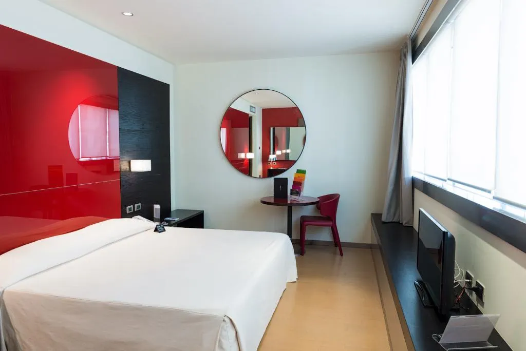 Room, UNA HOTELS T Hotel Cagliari, Cagliari