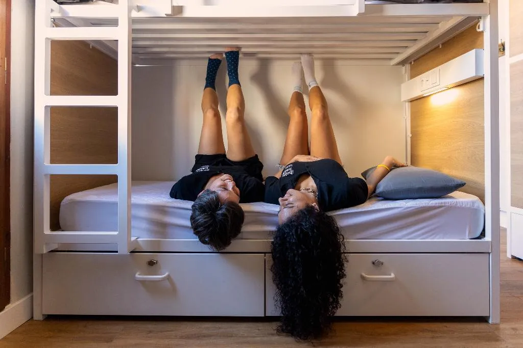 Bed in dormitory WITH SHARED BATHROOM Room, Factory Hostels Barcelona, Barcelona