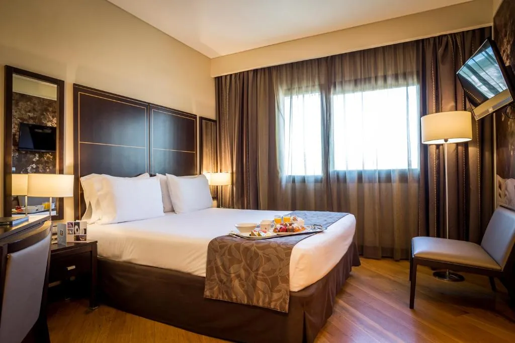 DOUBLE SINGLE USE WITH VIEWS Room, Eurostars Monumental, Barcelona