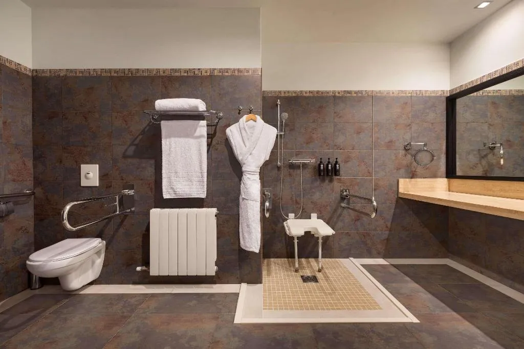 TWIN Accessible Room, Dolce By Wyndham Barcelona Resort, Barcelona