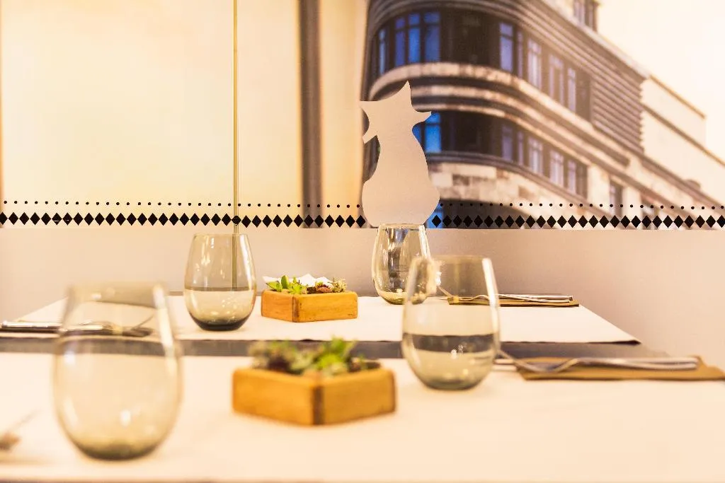 Restaurant, Hotel Indigo Madrid - Gran Via, Madrid