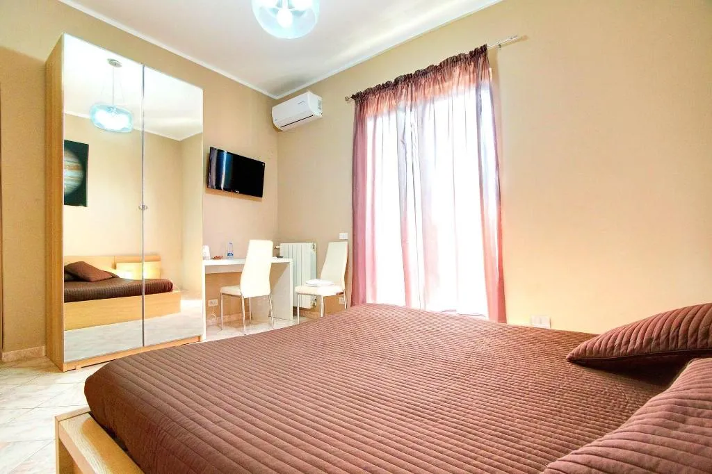 Room, B&B Kosmos, Catania