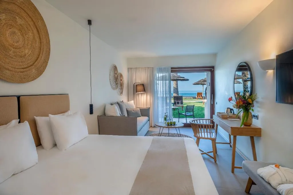 BUNGALOW SEA FRONT Room, Blue Sea Beach Affiliated by Melia, Crete
