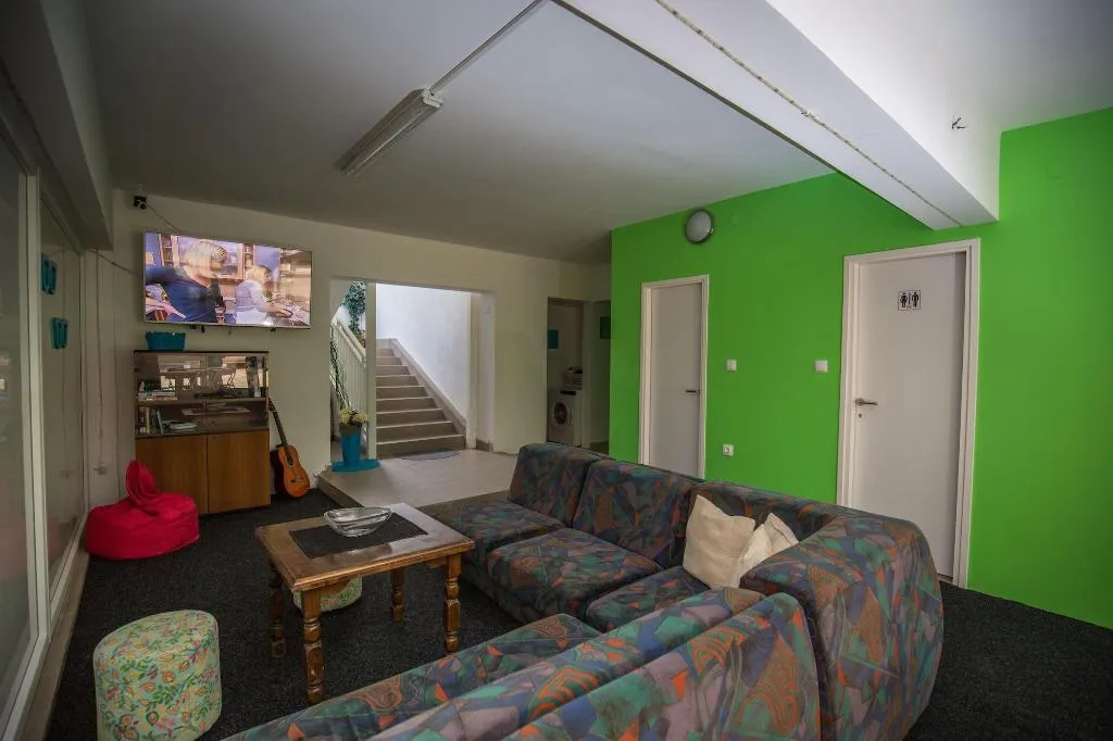 Sports and Entertainment, Crazy House Hostel Pula, Istria