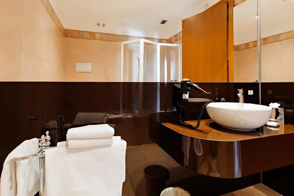 DOUBLE SINGLE USE DELUXE Room, Excel Naviglio Milano (Closed), Milan