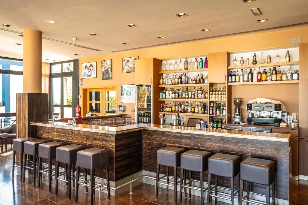 Bar, Luz del Mar, Tenerife
