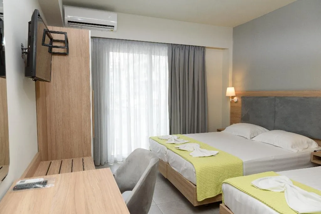 Double or Twin PREMIUM Room, Regina Mare Hotel, Thessaloniki