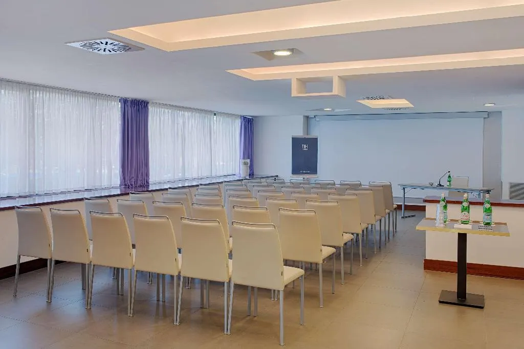 Conferences, NH Firenze, Florence