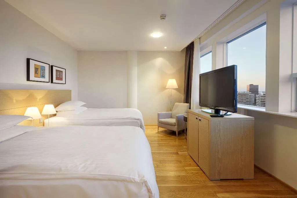 TWIN EXECUTIVE Room, Hilton Reykjavik Nordica, Reykjavik