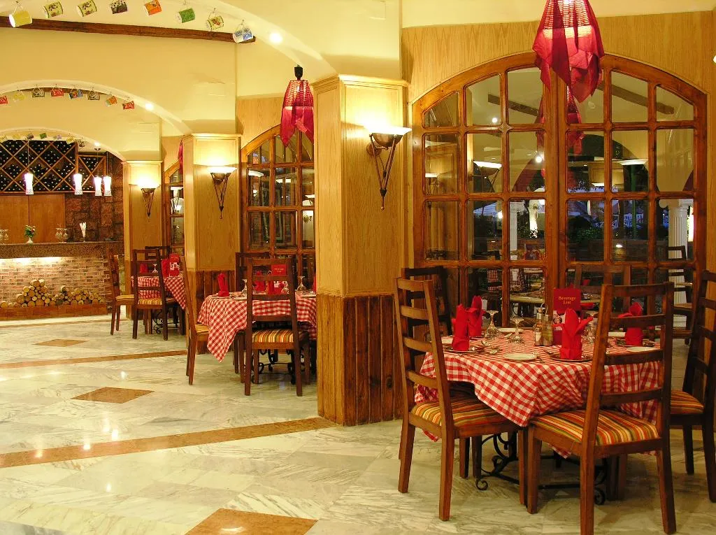 Restaurant, Pyramisa Hotel Luxor, Luxor