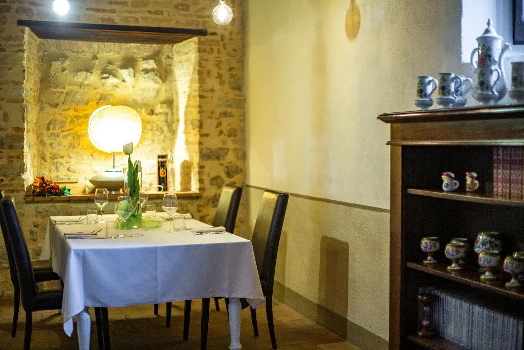 Restaurant, Palazzo Del Papa Agriturismo, Perugia