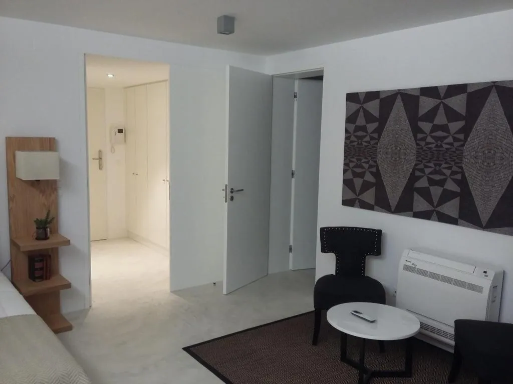 Room, Alma Moura Residences, Lisbon