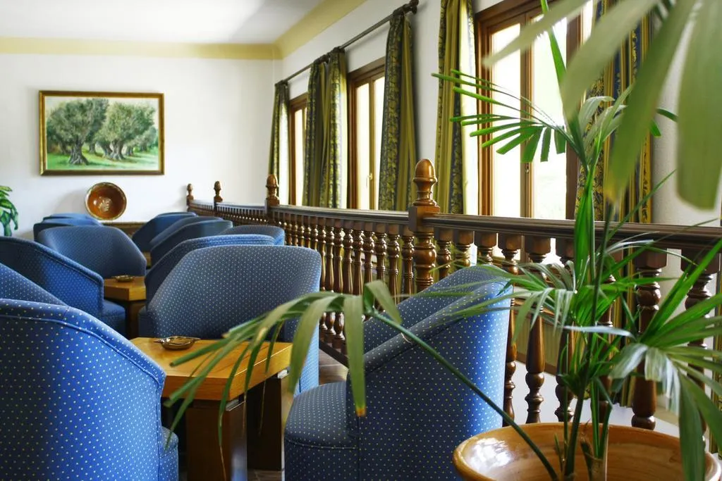 Lobby, Gaya, Majorca