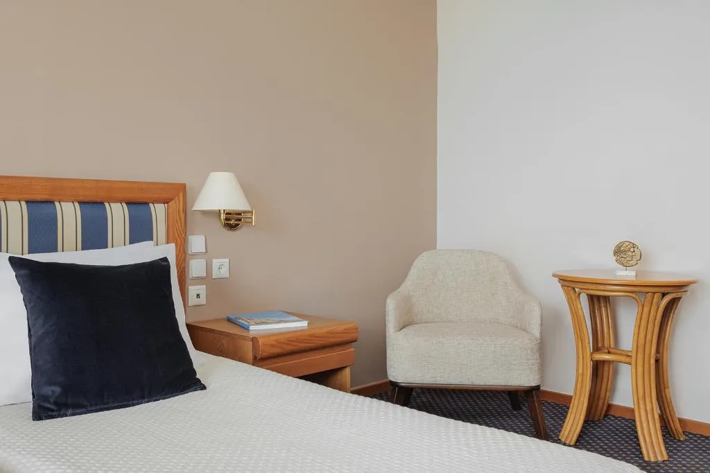TWIN SUPERIOR Room, Sun Beach Hotel Thessaloniki, Thessaloniki