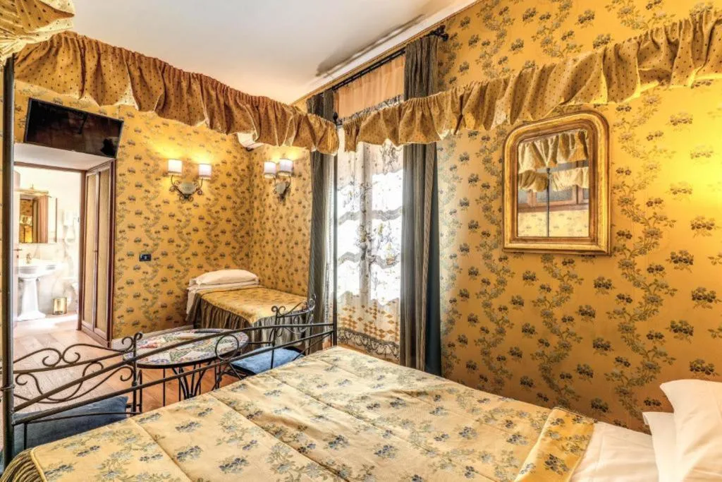 TRIPLE STANDARD Room, Residenza Ave Roma, Rome