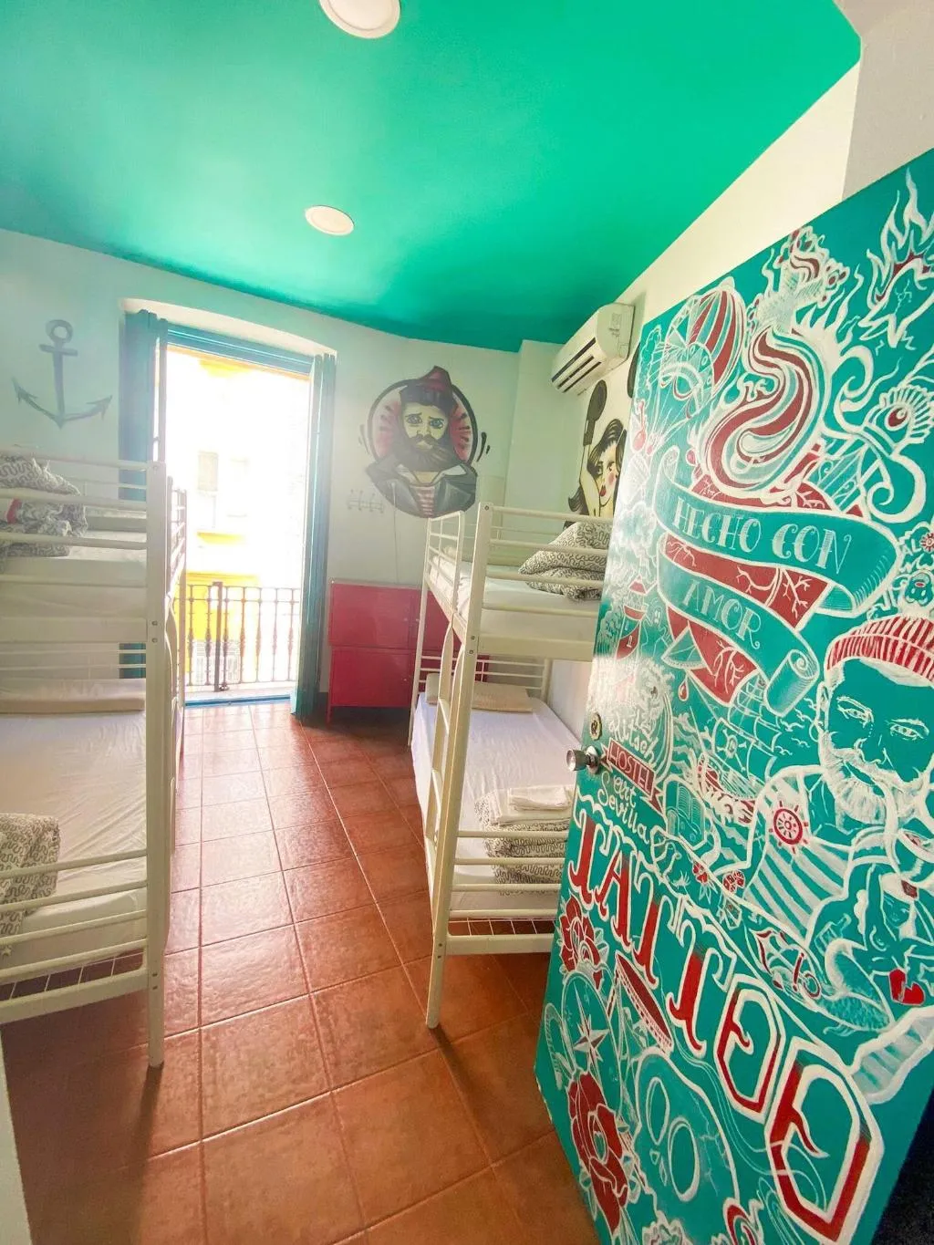 Room, Sevilla Kitsch Hostel Art, Seville