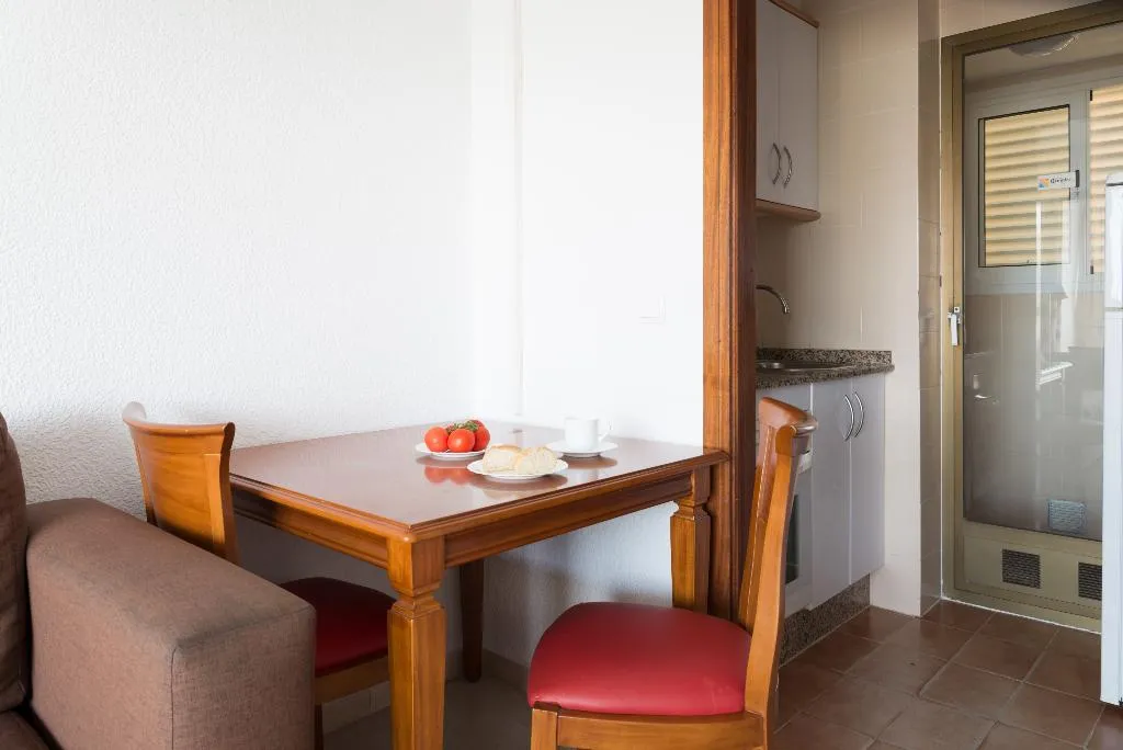 APARTMENT ONE BEDROOM Room, Apart. Gemelos  2- Beninter, Costa Blanca