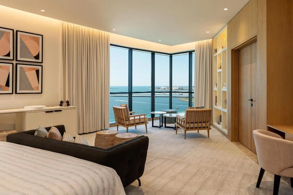 SUITE SMOKING Room, Le Royal Meridien Beach Resort and Spa, Dubai