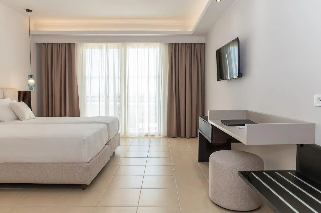 Double or Twin STANDARD Room, Grand Blue Beach Hotel, Kos