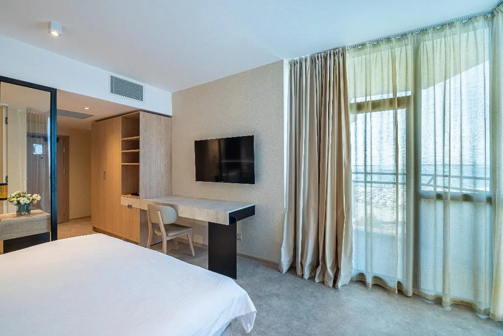 Double or Twin SEA VIEW Room, Hotel Zenith, Bourgas