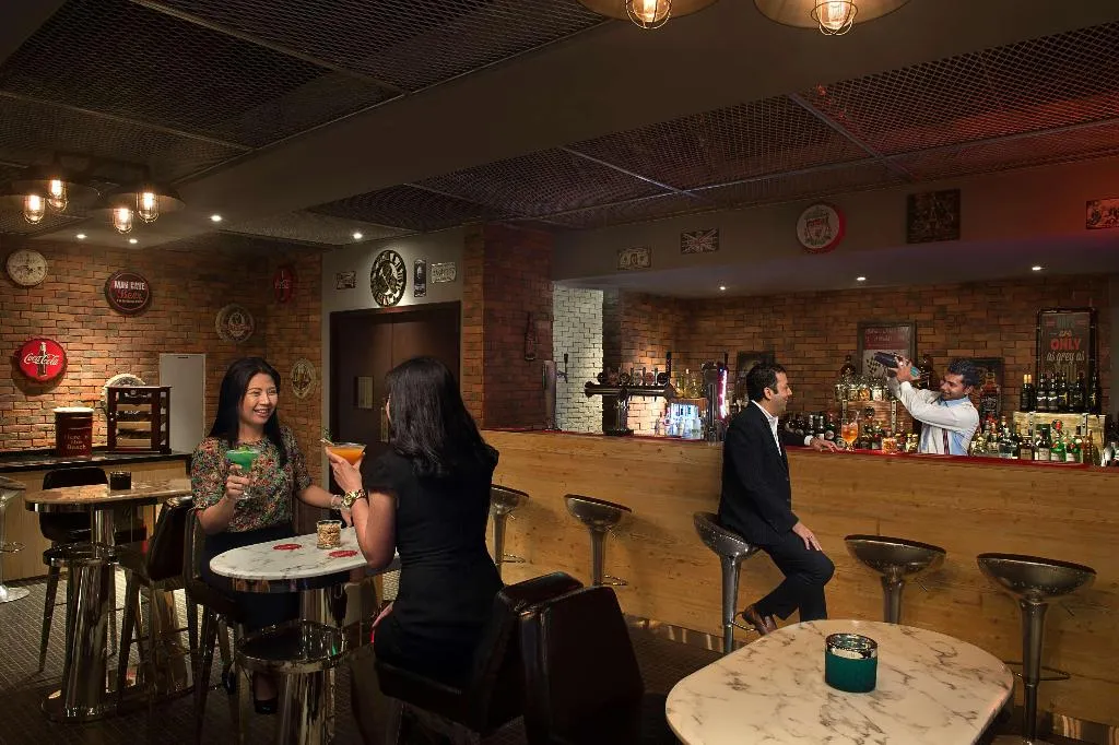 Restaurant, Grand Mercure Business Bay, Dubai