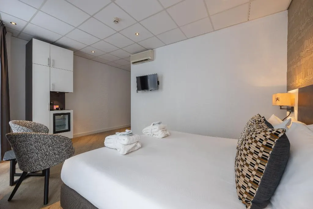 Double or Twin SUPERIOR Room, Amsterdam De Roode Leeuw, Amsterdam