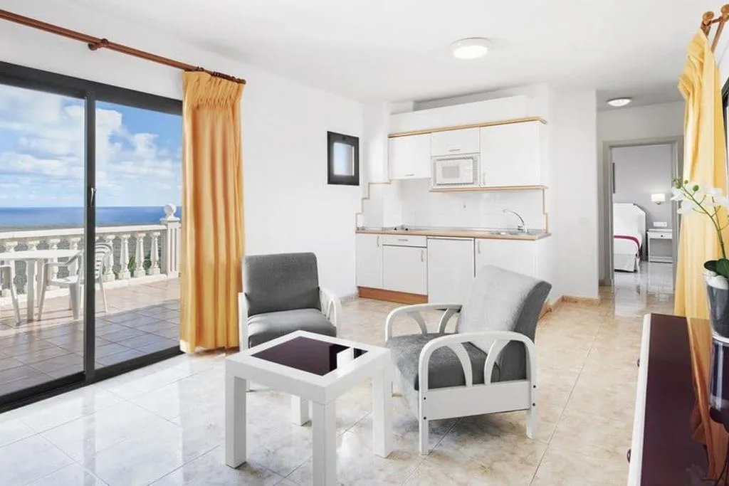 APARTMENT POOL VIEW Room, Elba Lucia Sport & Suite Hotel, Fuerteventura