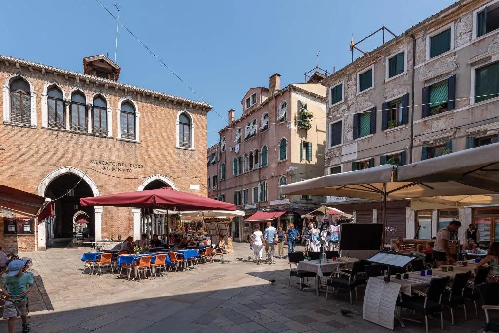 Room, La Finestra sulle Beccarie, Venice