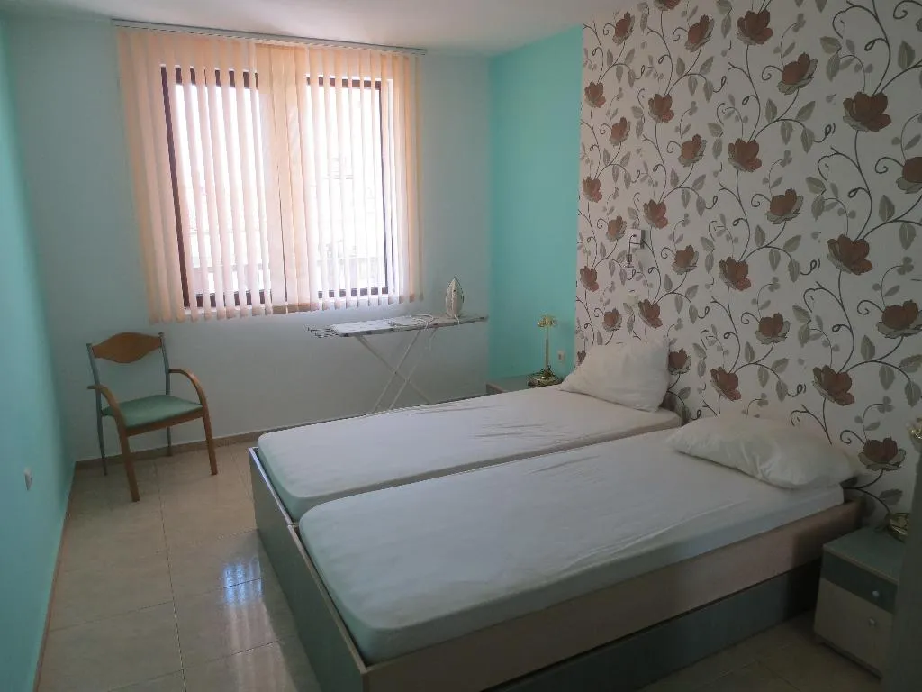 APARTMENT TWO BEDROOMS Room, Kampani bells apart Complex, Bourgas