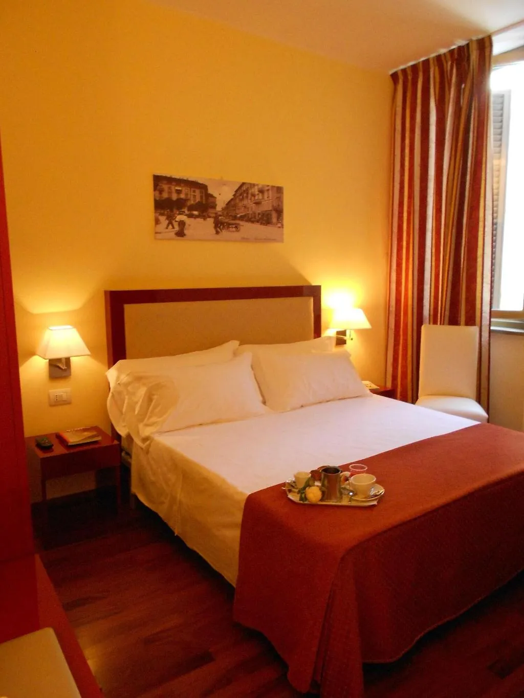 SINGLE STANDARD Room, Minerva, Milan