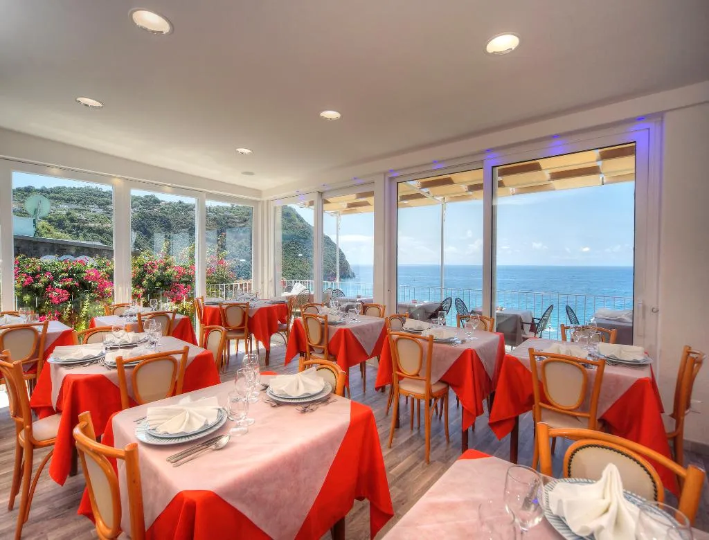 General view, Hotel Imperamare, Naples