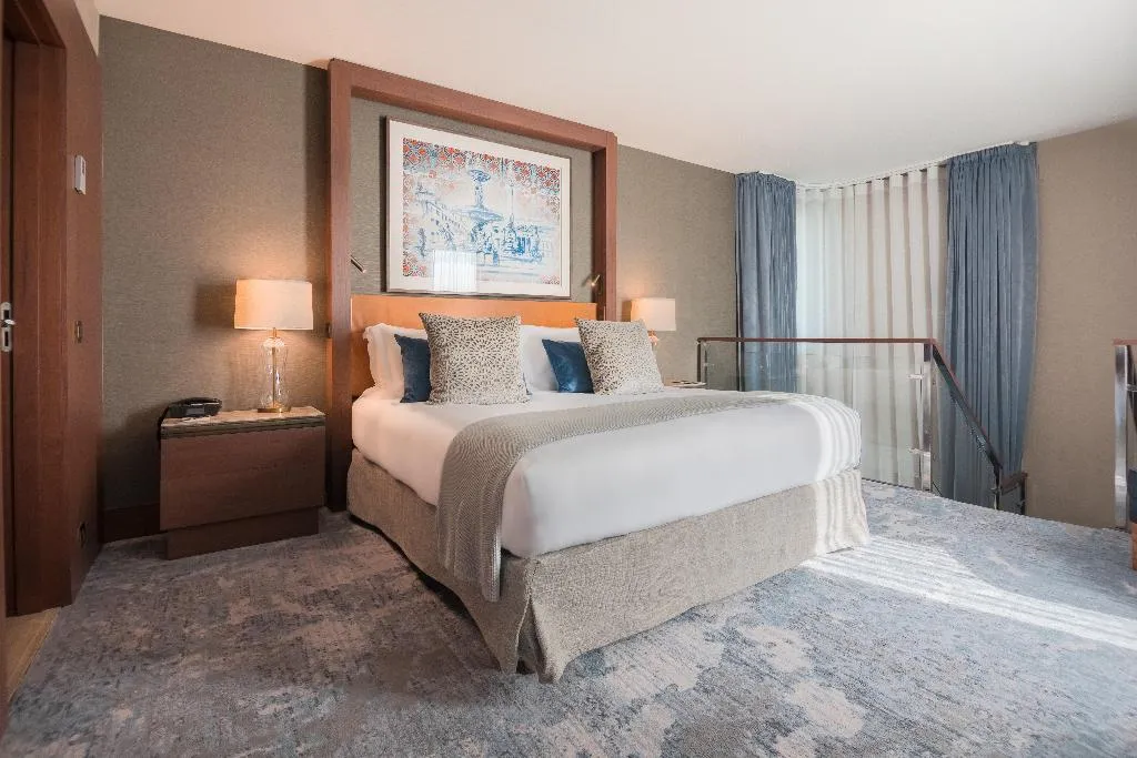 SUITE WITH TERRACE Room, InterContinental Lisbon, Lisbon