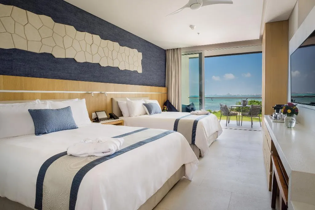 DOUBLE OCEAN VIEW QUEEN BED Room, Dreams Vista Cancun Golf & Spa Resort, Cancun Area