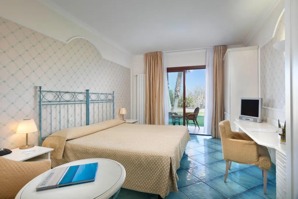 DOUBLE CLASSIC Room, Hotel Santa Gilla, Cagliari