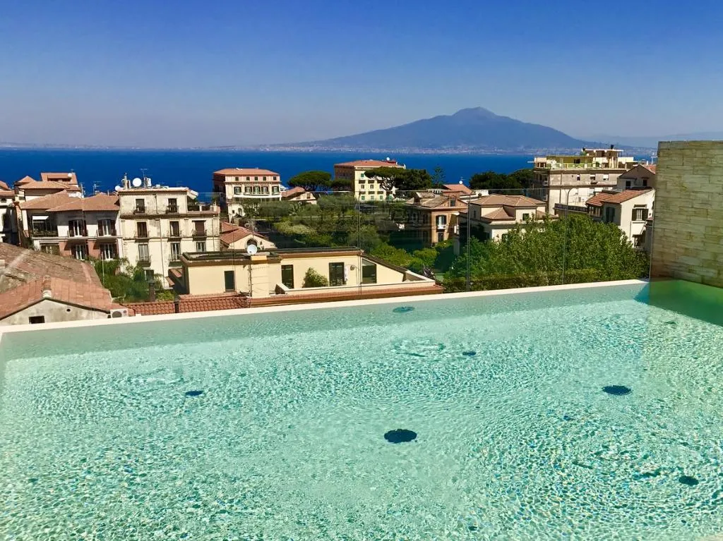 Pool, Hotel Plaza, Naples