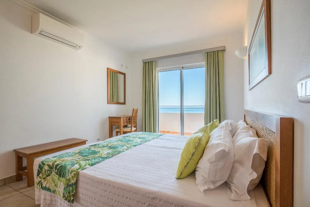 APARTMENT SEA VIEW ONE BEDROOM Room, Clube Porto Mós, Algarve
