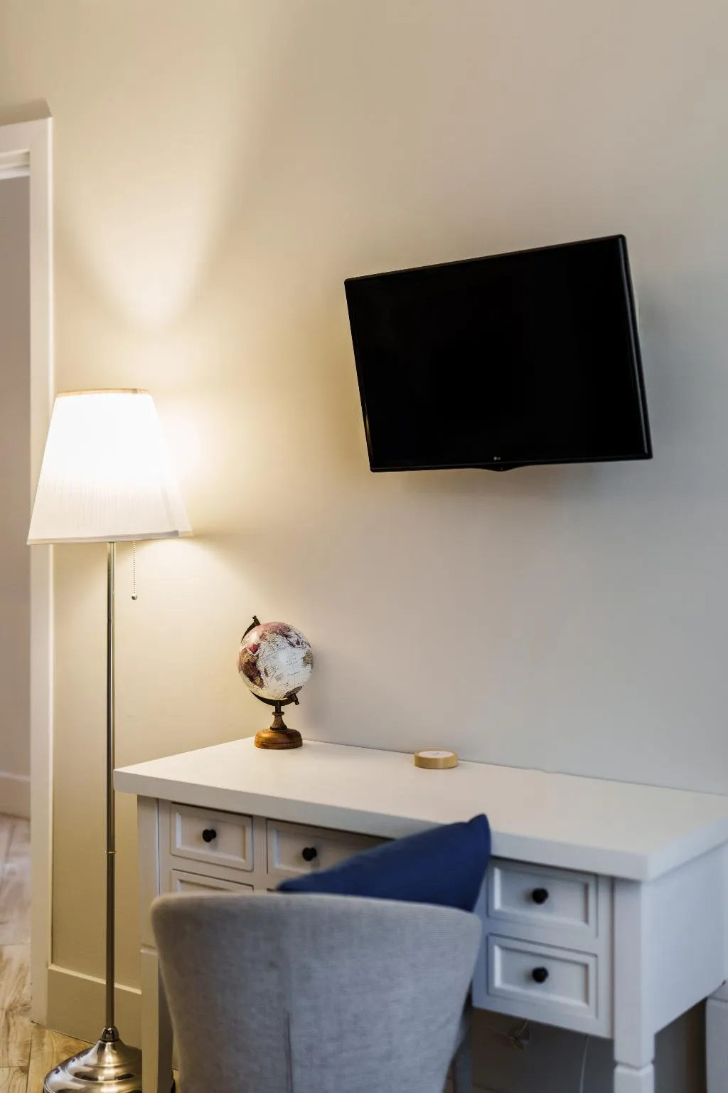 JUNIOR SUITE CITY VIEW Room, It's Room Naples, Naples