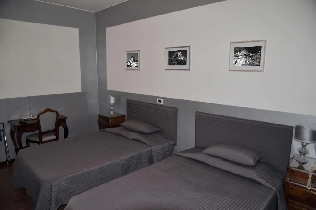 Room, Admiral Hotel, Milan