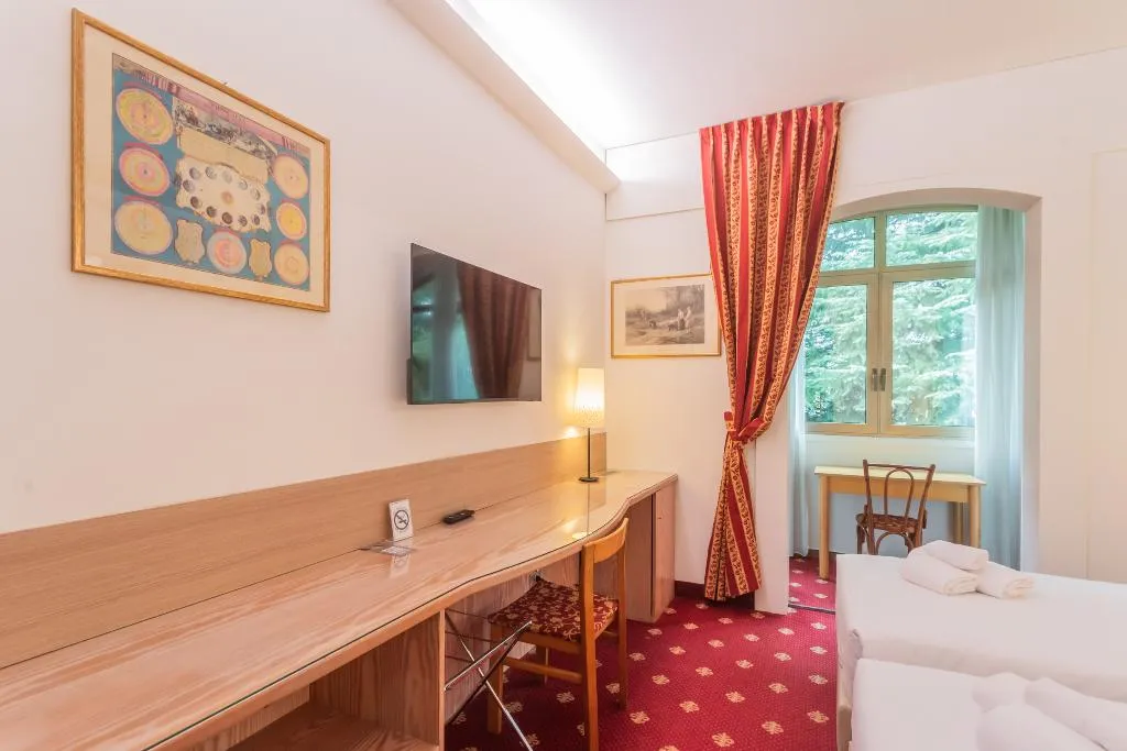 TWIN STANDARD Room, Polo, Milan