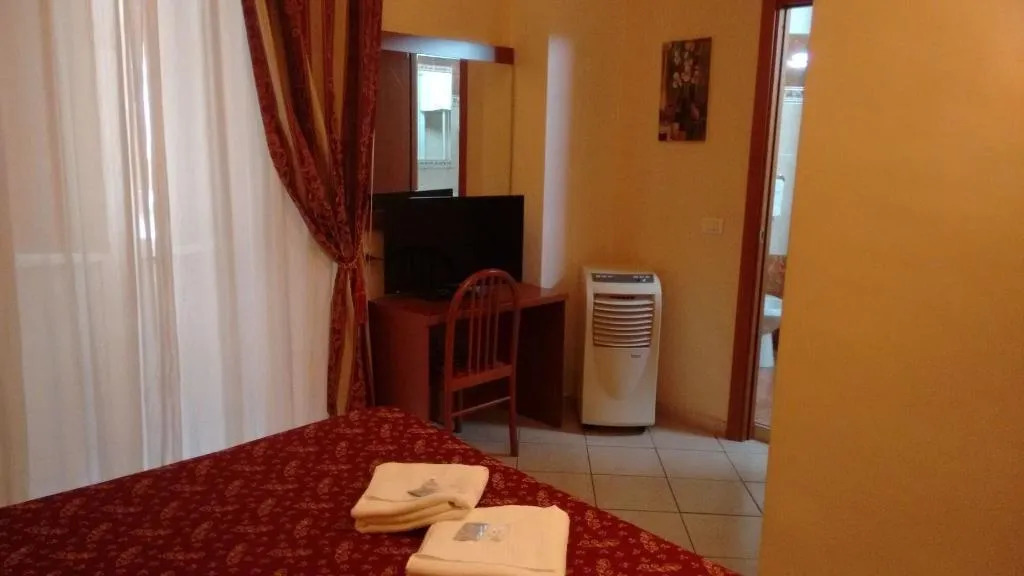 Room, A Casa Di Mei, Naples