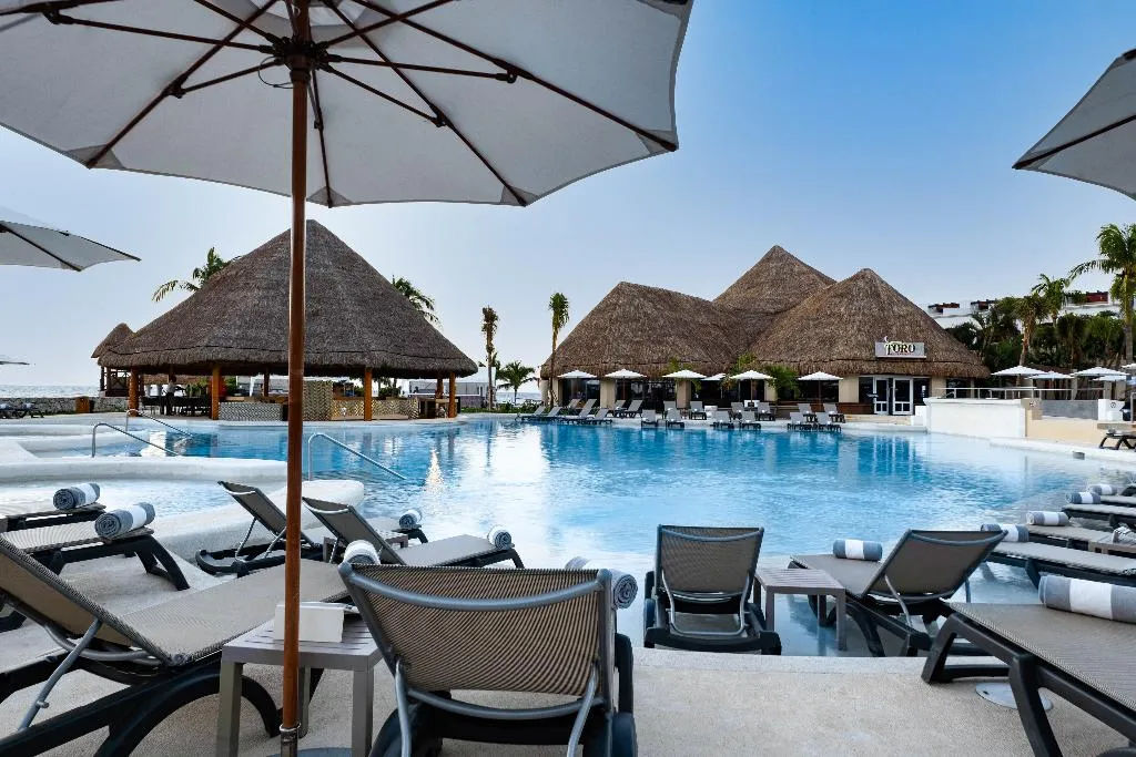 Pool, Hard Rock Hotel Riviera Maya All Inclusive, Cancun Area