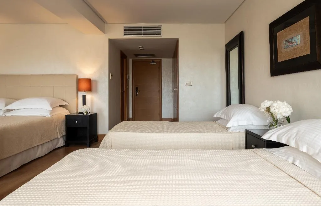 FAMILY ROOM COMFORT Room, Plaza Resort Hotel, Athens