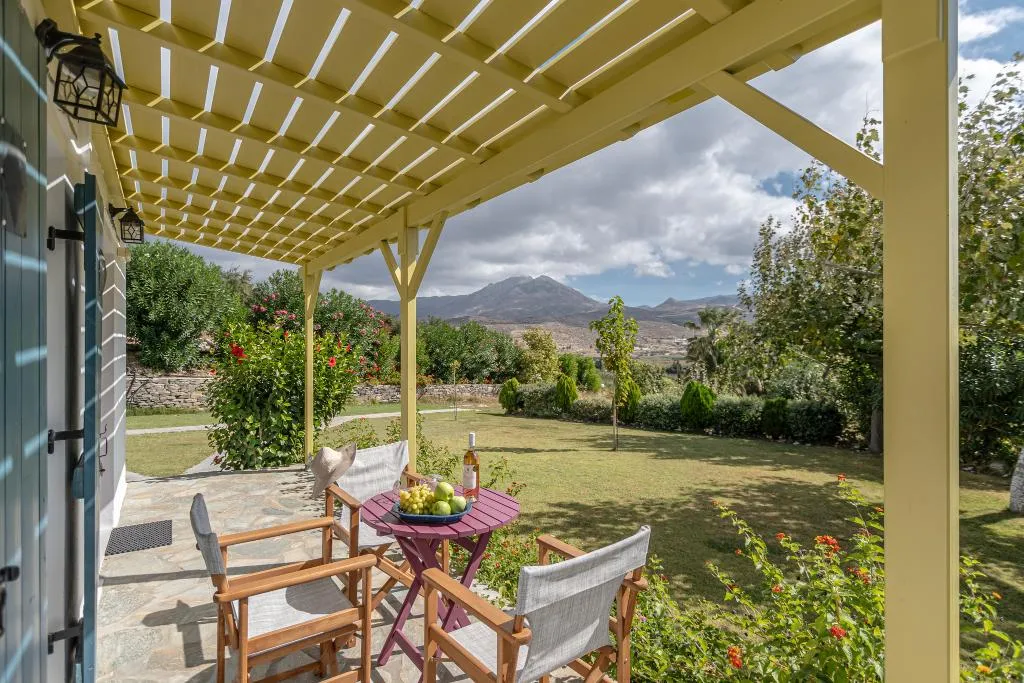 STUDIO SUPERIOR WITH TERRACE Room, Palatiana Agriturismo - Philoxenia Cottages, Crete