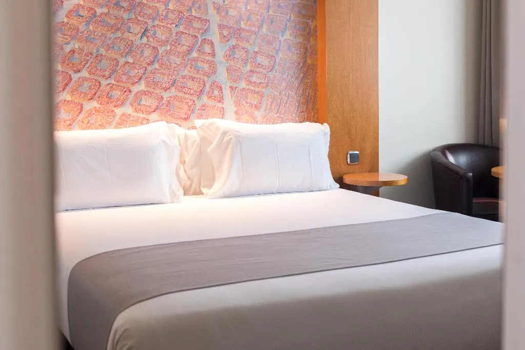 DOUBLE ONE BED Room, Abba Sants, Barcelona