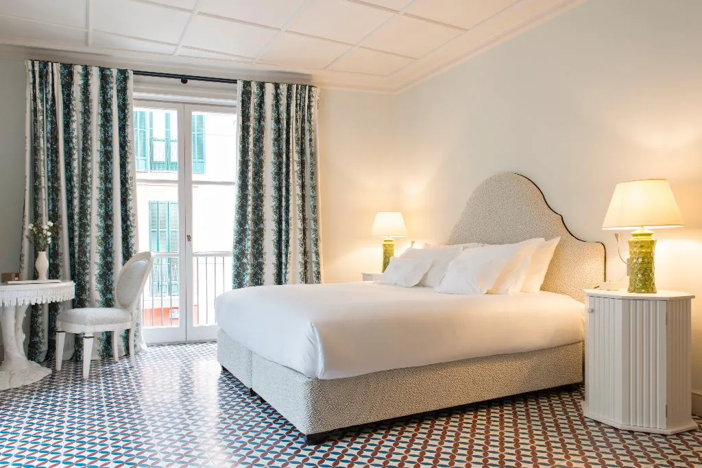 DOUBLE DELUXE Room, Hotel Cappuccino - Palma (formerly Hotel Mamá), Majorca