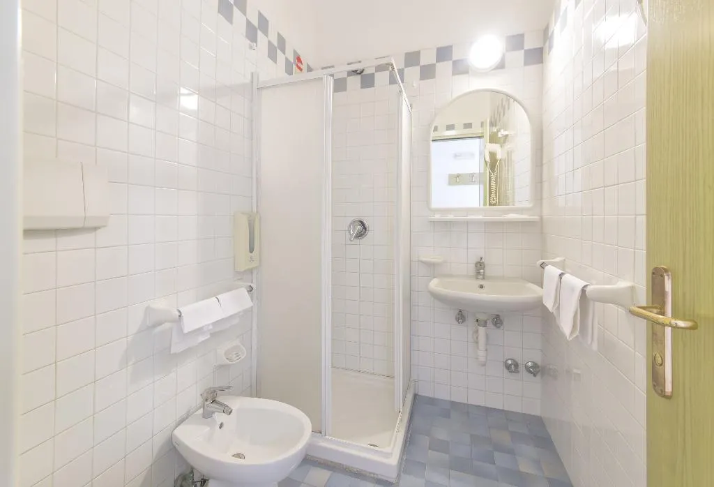 DOUBLE STANDARD Room, Vittoria, Naples