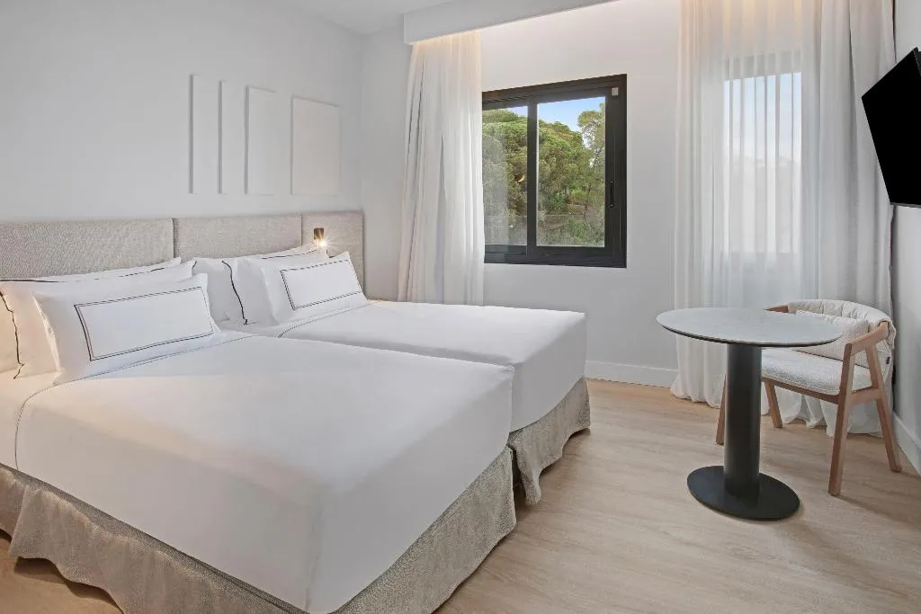 FAMILY ROOM GUEST ROOM Room, Melia Lloret de Mar, Costa Brava