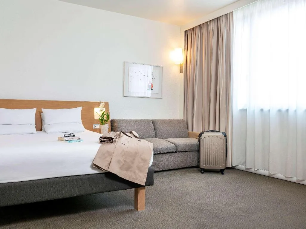 SINGLE STANDARD Room, Novotel Milan Malpensa Airport, Milan