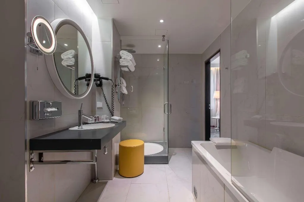 JUNIOR SUITE STANDARD Room, Palace Hotel Tallinn, a member of Radisson Individ, Tallinn