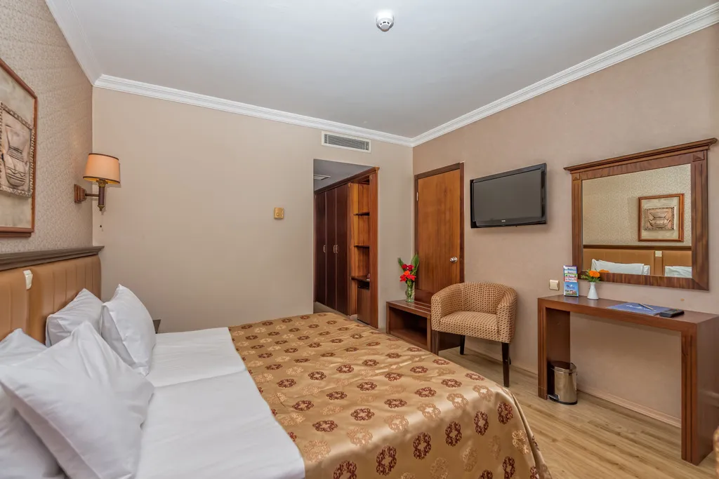 DOUBLE ECONOMY Room, Royal Atlantis Beach, Antalya